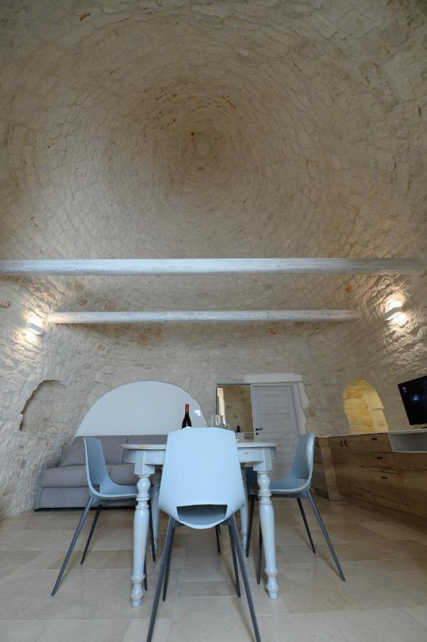 Trullo Vino & Amore Alberobello Bagian luar foto